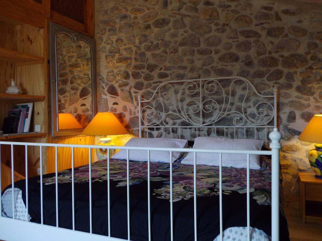 Chambres D'Hote Les Jardins De Prasserat Валлон-Пон-д'Арк Экстерьер фото